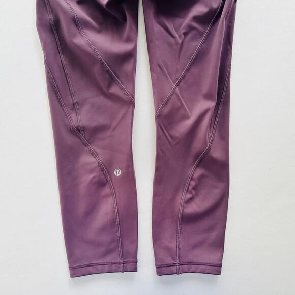 Lululemon Time To Sweat Crop Size 6 23" Smoked Mulberry Purple High Rise - Picture 8 of 11
